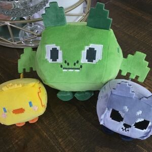 Pet Simulator Series 2 Ultimate Bundle Pixel Chest Kids Play Toy.